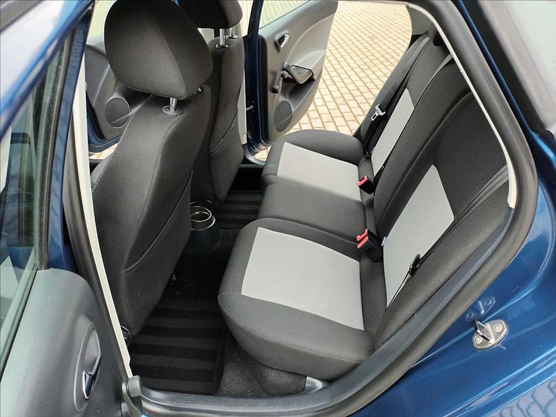 Seat Ibiza 1,4 16V,63KW,SERVISKA,SERVIS, - fotka 22 z 34