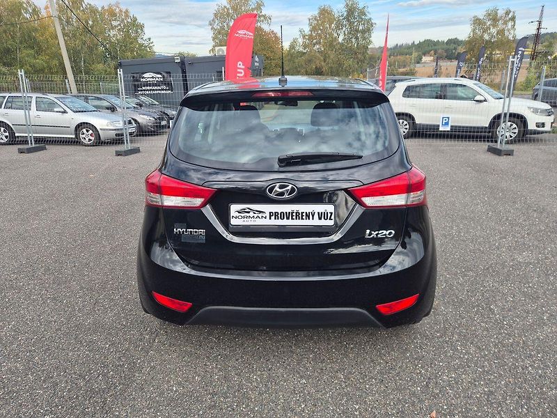 Hyundai ix20 1.4i 66kw, ČR, DPH, nová STK - fotka 6 z 24