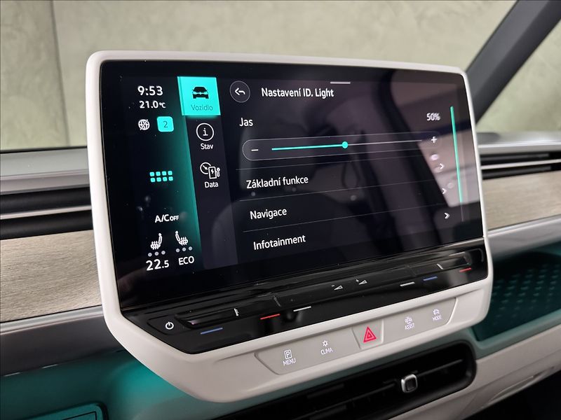 Volkswagen ID.Buzz Pro 150kW IQ Light 360° Kamera - fotka 31 z 50
