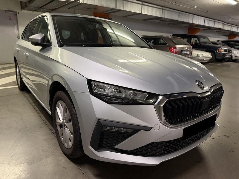 Škoda Scala (2025) 1.0TSi 85 Top Selection - fotka 6 z 16