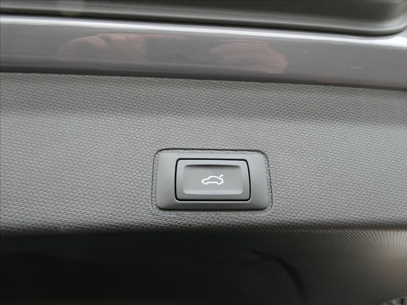Cupra Terramar 2,0 VZ 2.0 TSi 195kW DSG 4WD - fotka 20 z 45