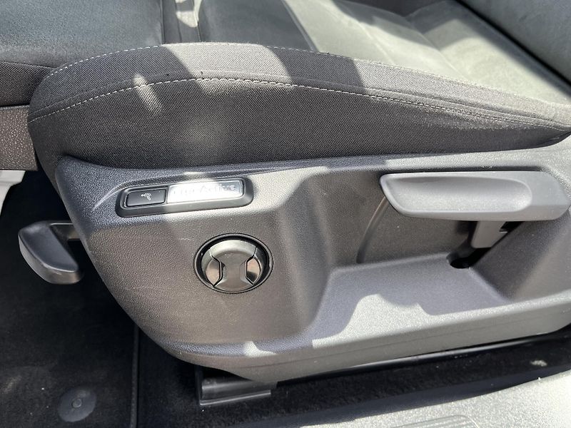 Volkswagen Tiguan 2,0TDI 147kW 4MOTION DSG Busin - fotka 20 z 24
