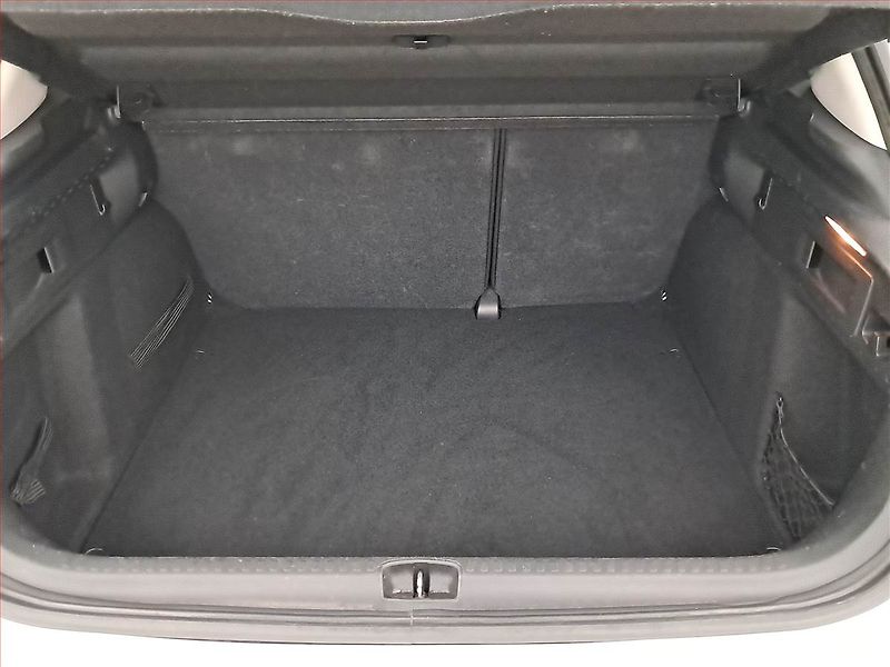 Citroën C4 (2012) 1.6 HDi, Serv.kniha, Tempomat - fotka 14 z 19