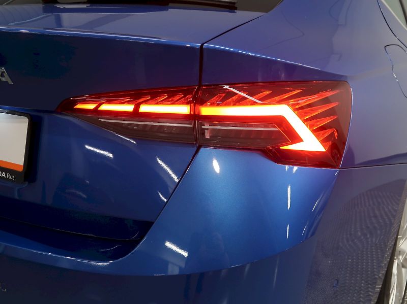 Škoda Octavia (2025) EXCLUSIVE 1.5TSI 110KW CANTON - fotka 11 z 46
