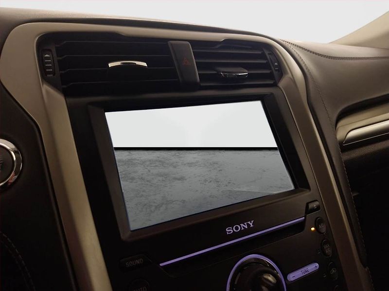 Ford Mondeo (2018) Vignale 2.0 Hybrid, Automat - fotka 19 z 26