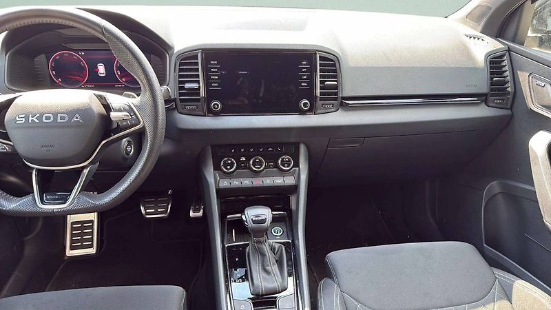 Škoda Karoq Sportline 1,5TSI 110kW DSG/P48 - fotka 16 z 24