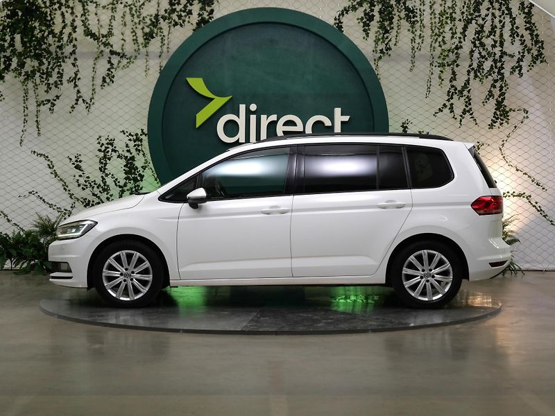 Volkswagen Touran - fotka 3 z 26
