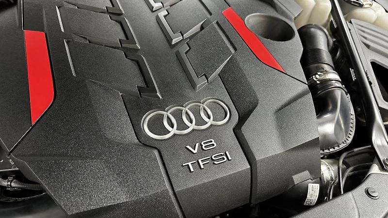 Audi S8 TOP STAV - fotka 49 z 51