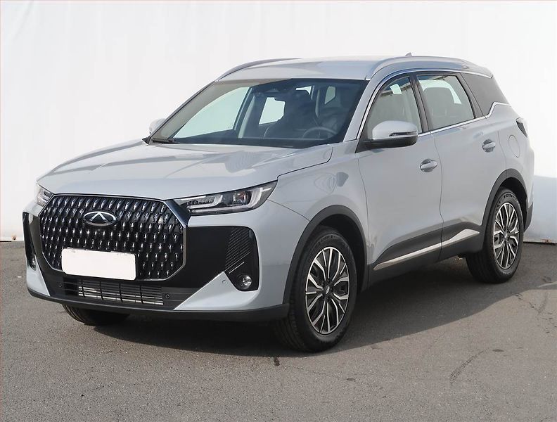 Chery Tiggo 7 (2026) 1.6 TGDI, LUXURY, Ad. tempomat - fotka 2 z 20