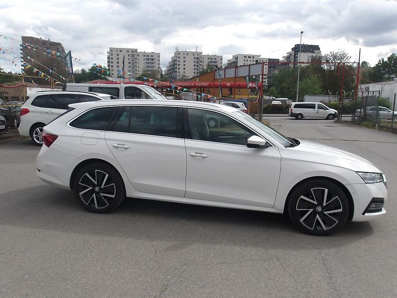 Škoda Octavia 1,4TSi BA+EL ČR ! MAX.VÝBAVA ! - fotka 8 z 33
