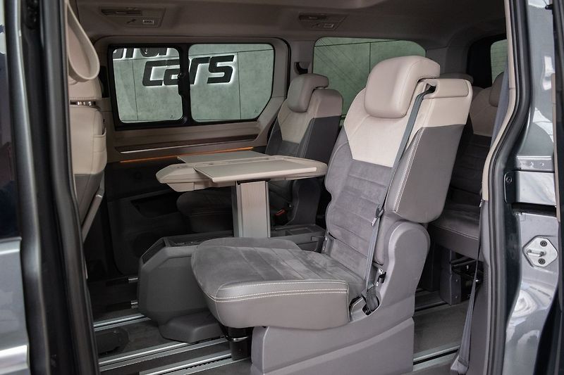 Volkswagen Multivan 2.0 TDI STYLE*LONG*TAŽNÉ*ČR 1M - fotka 12 z 49