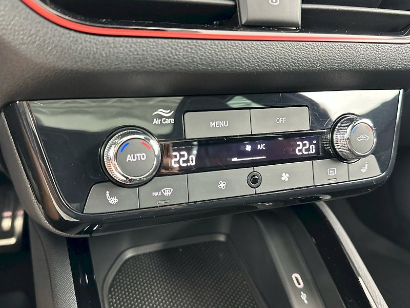 Škoda Kamiq (2025) DSG 1.5TSI 110kW Monte Carlo - fotka 22 z 33