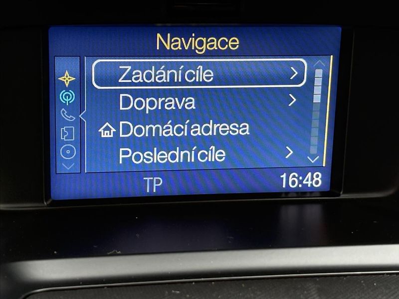 Ford Kuga 2,0 TDCi 120kW 4x4,Individual - fotka 21 z 41