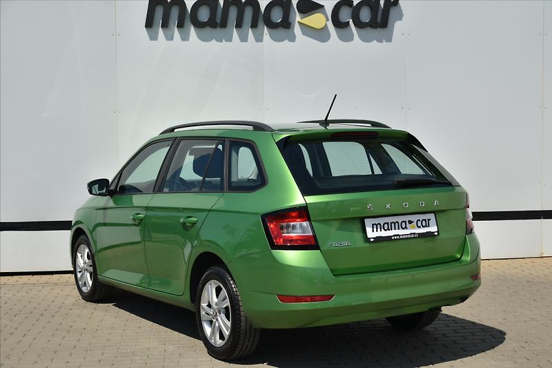 Škoda Fabia 1.0 TSI 81kW TAŽNÉ SERVIS. KN. - fotka 5 z 22