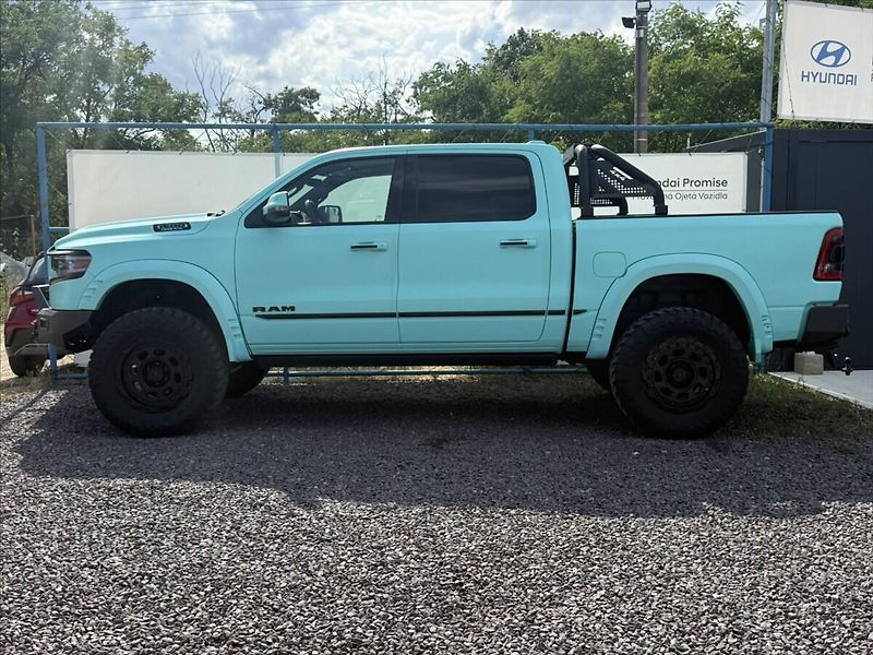 Dodge RAM 5,7 LIMITED Rough Coutry - fotka 3 z 22