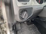 Volkswagen Golf (2016) 1.2 TSi, AC, bixen, park - náhled 18