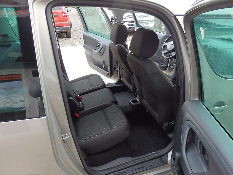 Škoda Roomster 1.2 TSI 77 kW DIGI. KLIMA - fotka 9 z 15