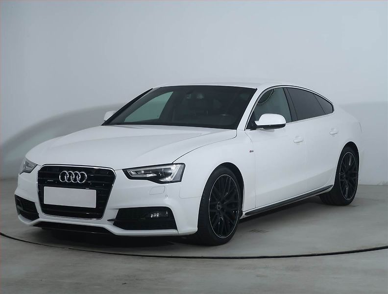 Audi A5 (2016) S-Line 2.0 TDI, 4X4, Automat - fotka 2 z 21