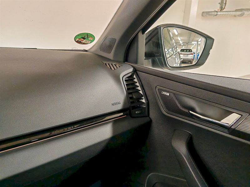 Škoda Karoq (2025) 2.0 TSI 140 kW DSG 4x4 Sportli - fotka 6 z 30