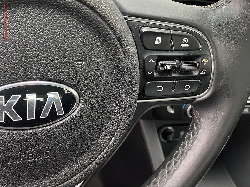 Kia Optima (2016) 1.7 CRDi, ČR, Navi, AC - fotka 13 z 17