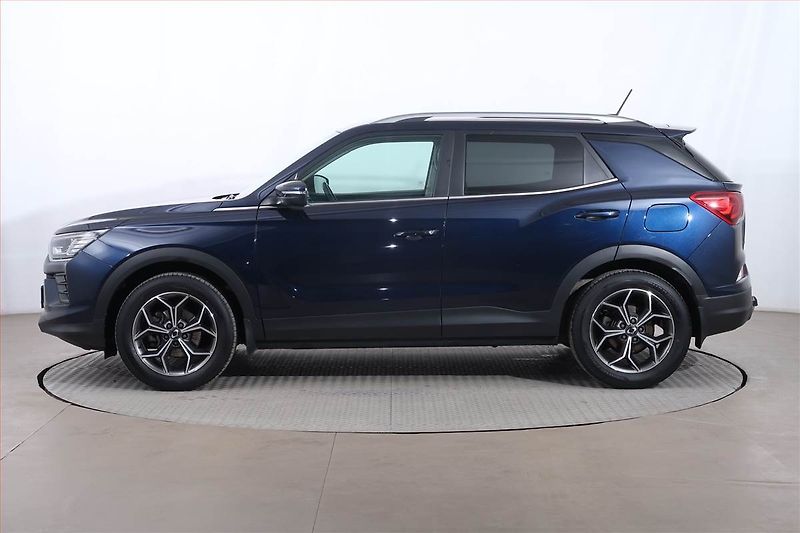 SsangYong Korando (2024) Platinum 1.5 T-GDI - fotka 3 z 30