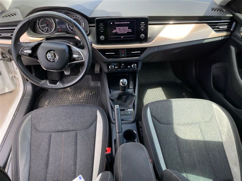 Škoda Scala (2023) 1.0 TSI Style - fotka 5 z 6