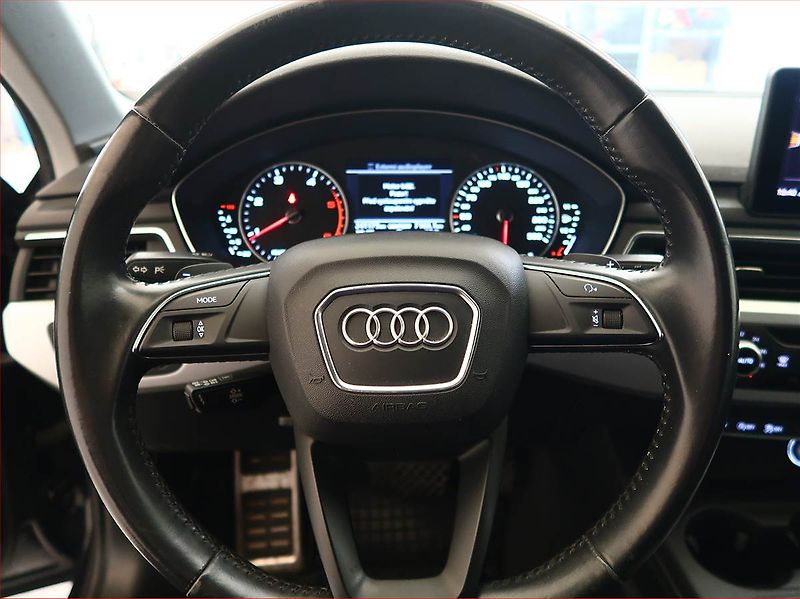 Audi A4 (2017) 2.0 TDI, Automat, Navi - fotka 16 z 19