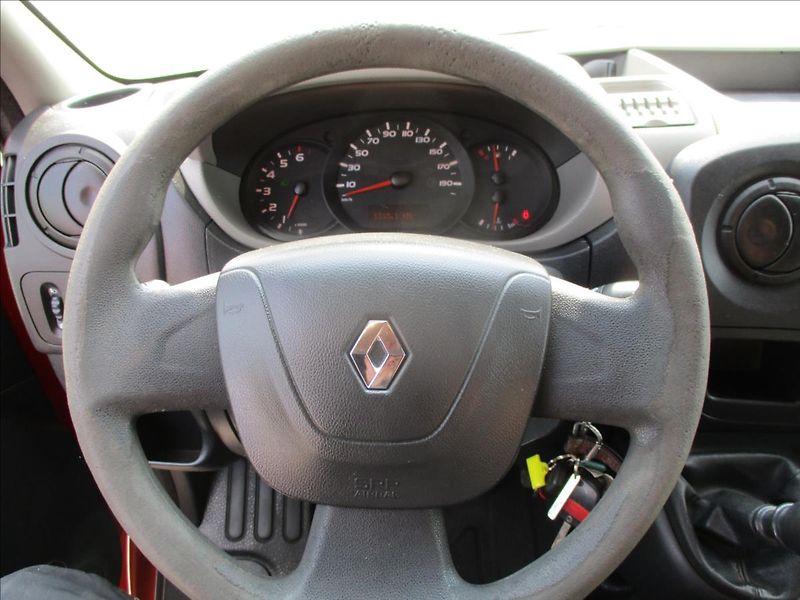 Renault Master 2,3 dCi 110k COOL DPH 12xCZaut - fotka 10 z 35