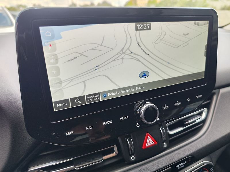 Hyundai i30 1.0 T-GDI/74kW Style DCT - fotka 22 z 37