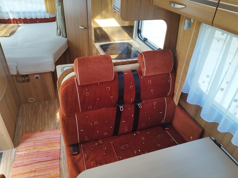 Ford Transit Burstner Nexxo 2.2TDCi KLIMA  - fotka 23 z 25