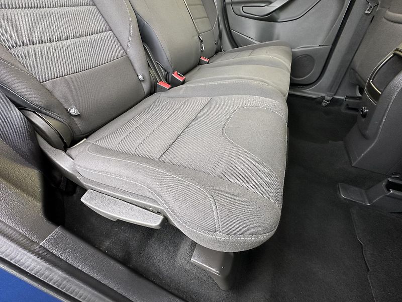 Ford Kuga (2014) 2.0TDCI/103kW * ČR * 4x4  - fotka 22 z 33