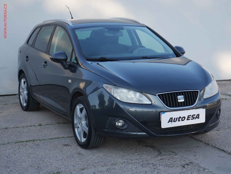Seat Ibiza (2011) 1.6 TDi, AAC, výhř.sed. - fotografie inzerátu