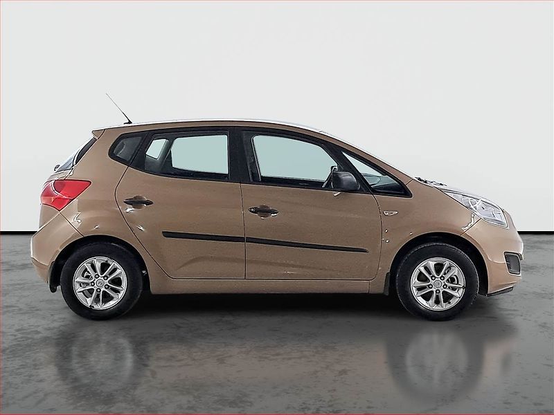Kia Venga (2011) 1.4 CVVT, Tempomat - fotka 6 z 16
