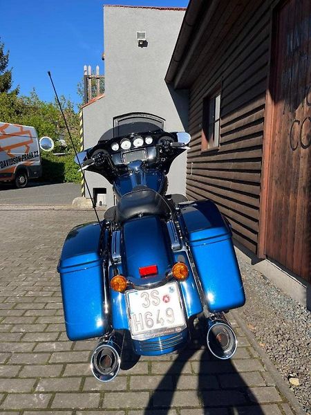Harley-Davidson FLHX Street Glide (2018) FLHX ANV Street Glide Annivers - fotka 8 z 12