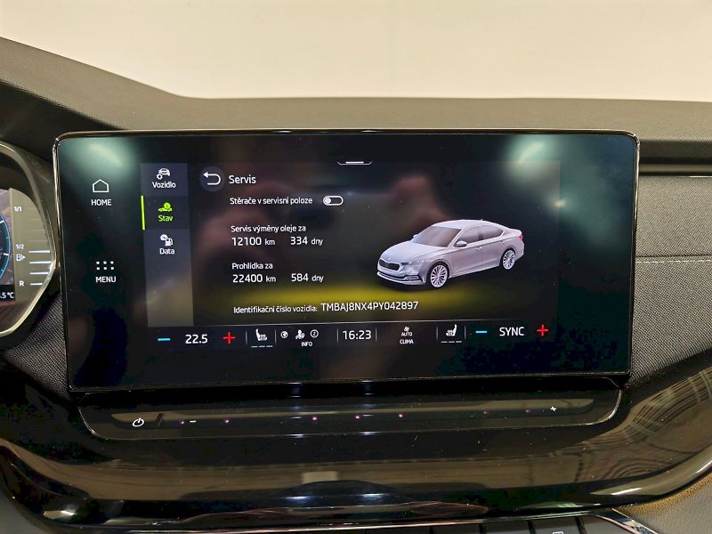 Škoda Octavia (2022) 2.0 TDI 110 kW DSG Sportline - fotka 16 z 31