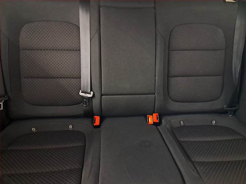 Škoda Superb (2013) Ambition 2.0 TDI, Xenony - fotka 10 z 25