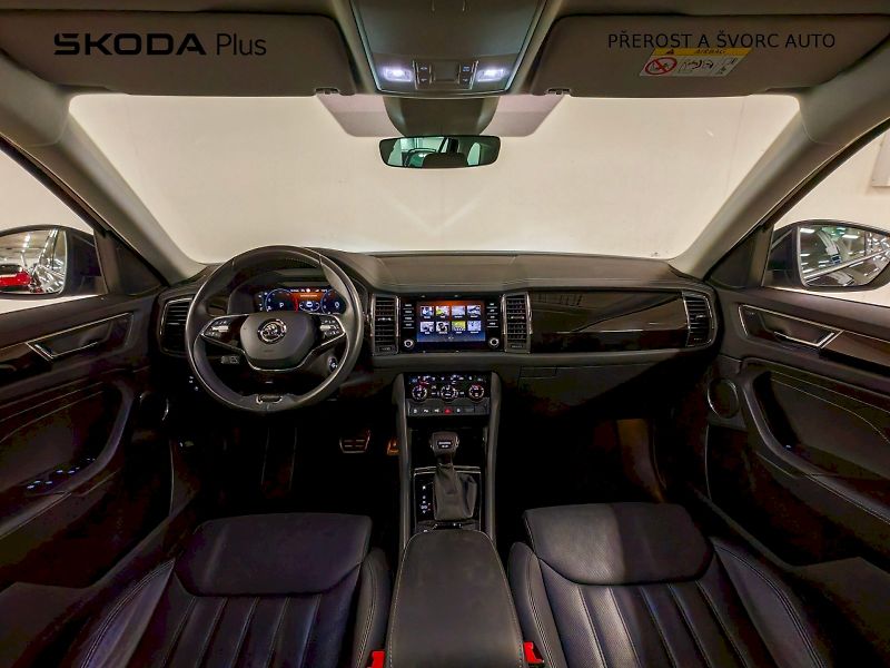 Škoda Kodiaq (2023) 2.0 TDI 147 kW DSG 4x4 L&K - fotka 5 z 30