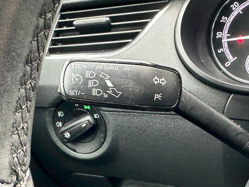 Škoda Octavia (2018) 1.6 TDI 85kW DSG Ambition Fres - fotka 10 z 22