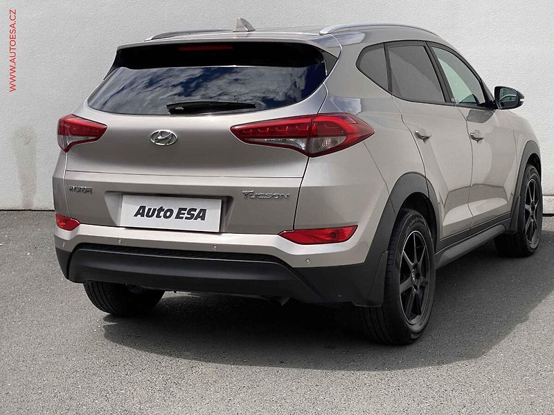 Hyundai Tucson (2018) 1.7 CRDi, ČR, Go!, navi - fotka 4 z 20