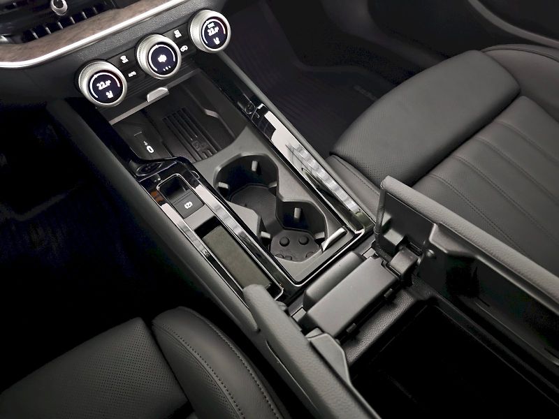 Škoda Superb (2024) COMBI 2.0TDI 142kW DSG 4x4 LAU - fotka 18 z 27