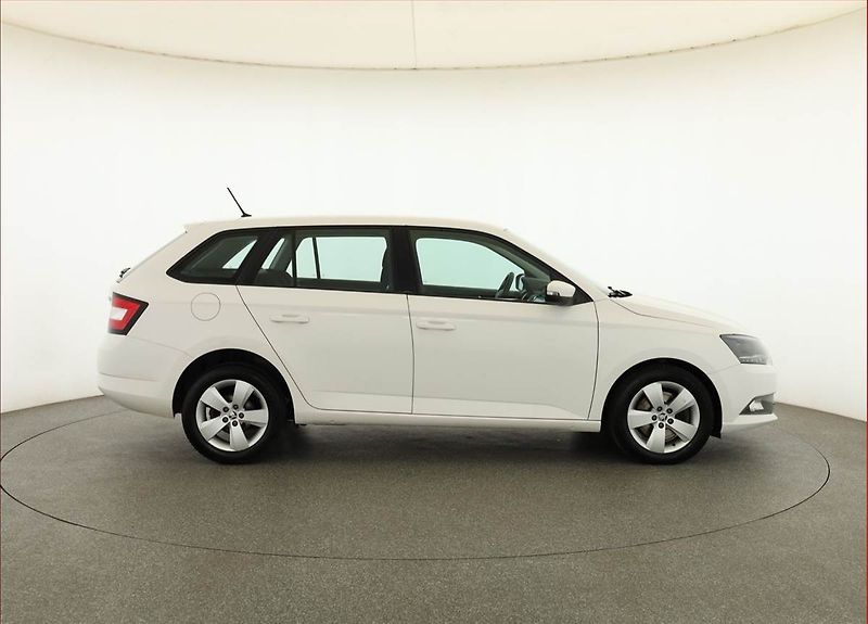 Škoda Fabia (2017) 1.4 TDI, Serv.kniha - fotka 6 z 16