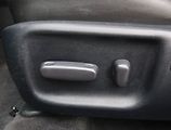 Toyota Avensis (2011) 2.2 D-4D, Automat, Navi - náhled 24