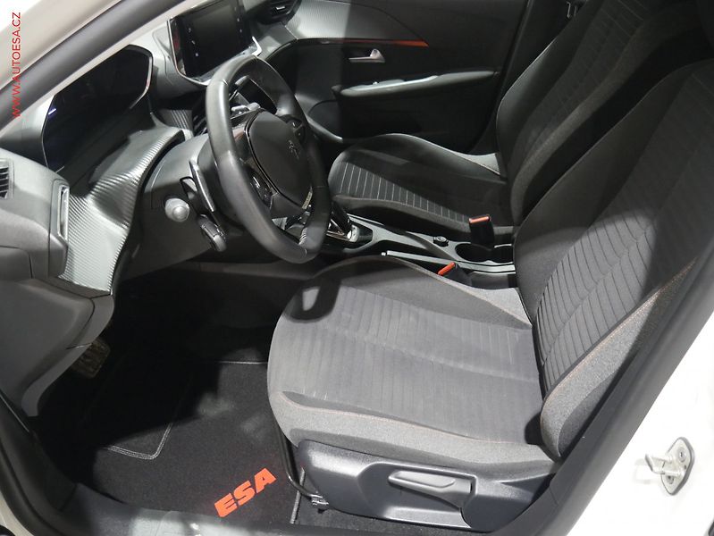 Peugeot 208 (2020) 1.2PT, Business, AT, LED - fotka 9 z 18