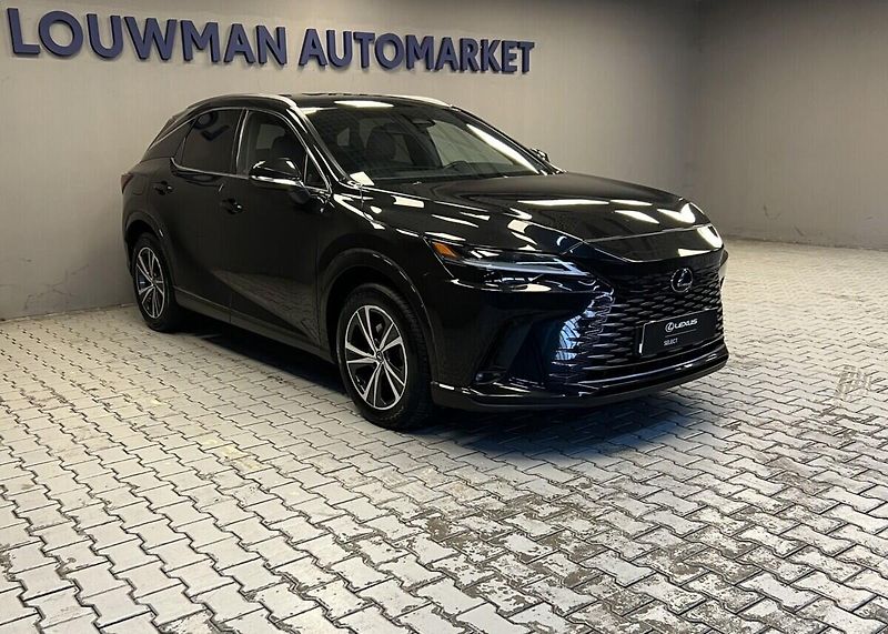 Lexus RX 450h plus 450H+ 2,5 PHEV COMFORT PLUS - fotka 11 z 18