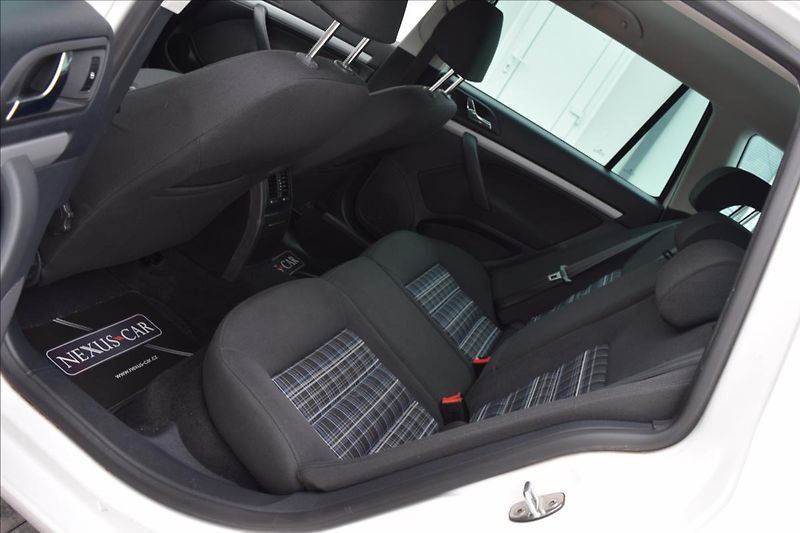 Škoda Octavia 1,2 TSI 77KW 2XKOLA XENONY - fotka 18 z 43