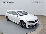 Volkswagen Passat (2022) Elegance 2,0 TDI 147kW DSG 4MO - náhled 27