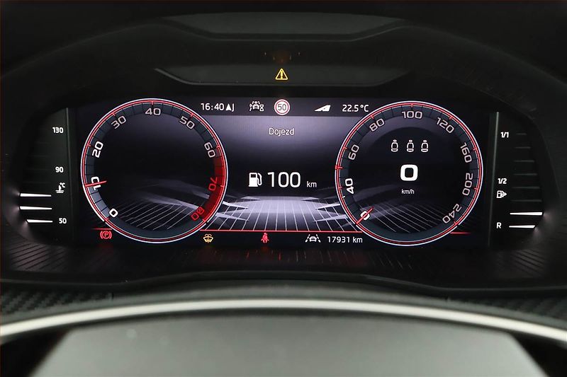 Škoda Kamiq (2025) 1.0 TSI, MONTE CARLO, KEYLESS - fotka 11 z 19