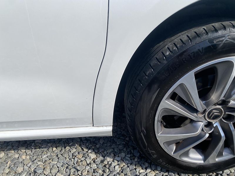 Citroën DS4 1.6i 16V 120PS EXCLUSIVE TOP!! - fotka 64 z 160