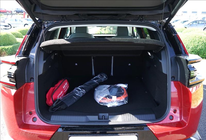 Citroën C5 Aircross (2026) 1,6 Plug-in Hybrid225k Aut.MAX - fotka 10 z 30