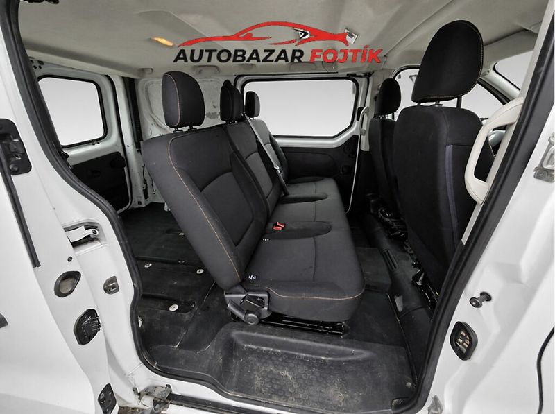 Renault Trafic (2017) 1.6 DCi 92KW 8.místné - fotka 18 z 23